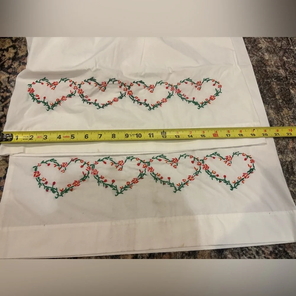 2 Vtg Cotton Hand Embroidered Heart Red Green Pillowcases 29” by 20”